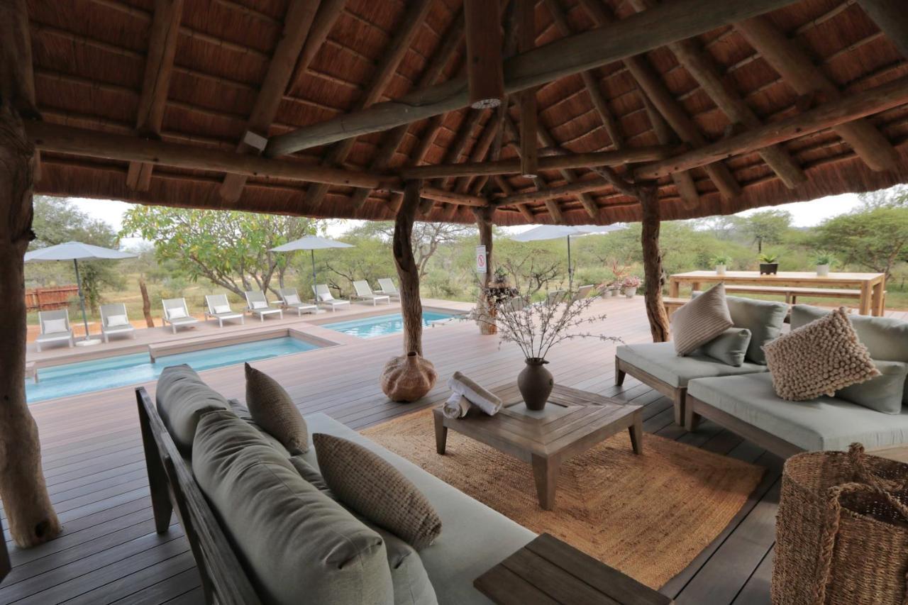 Tshukudu Game Lodge Ходспруит Екстериор снимка