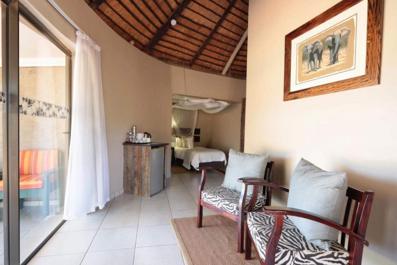 Tshukudu Game Lodge Ходспруит Екстериор снимка