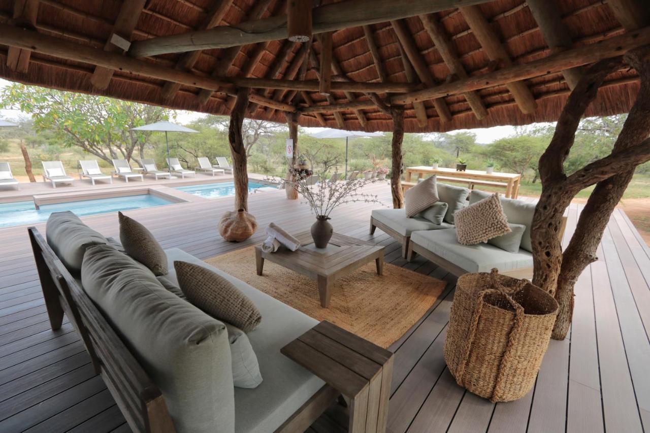 Tshukudu Game Lodge Ходспруит Екстериор снимка
