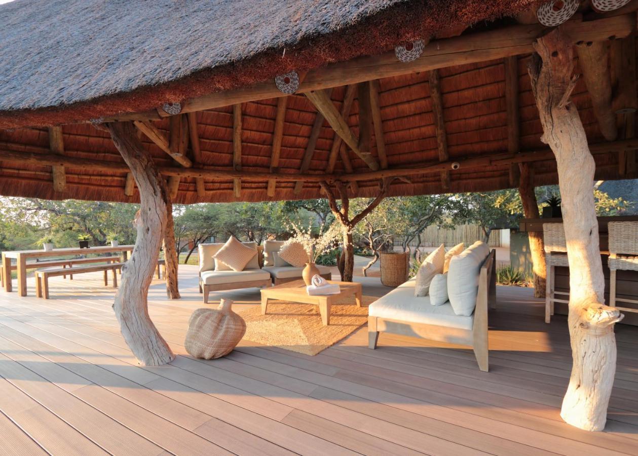 Tshukudu Game Lodge Ходспруит Екстериор снимка