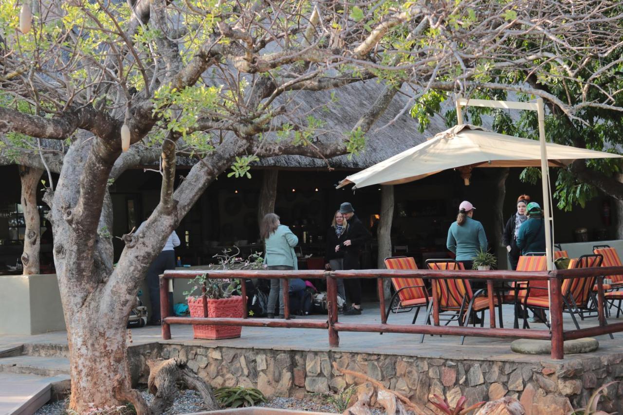 Tshukudu Game Lodge Ходспруит Екстериор снимка