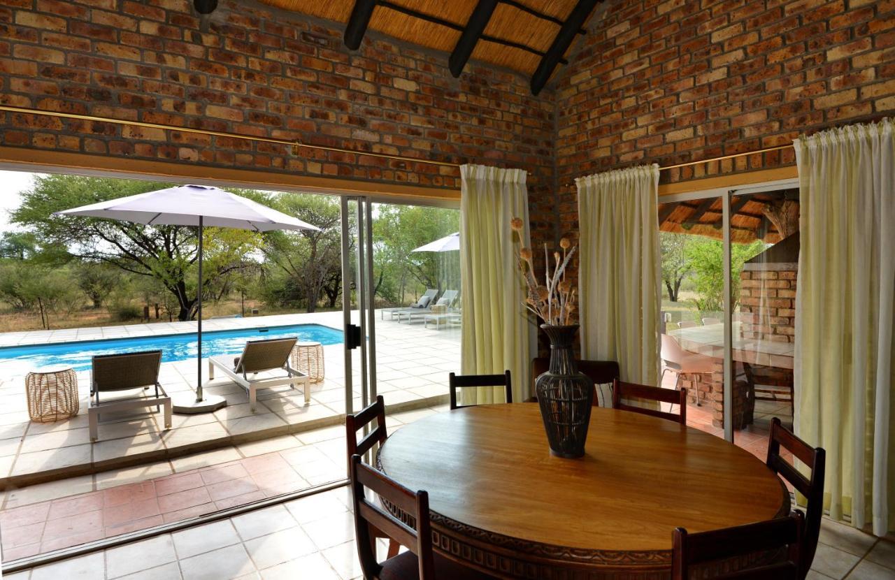 Tshukudu Game Lodge Ходспруит Екстериор снимка