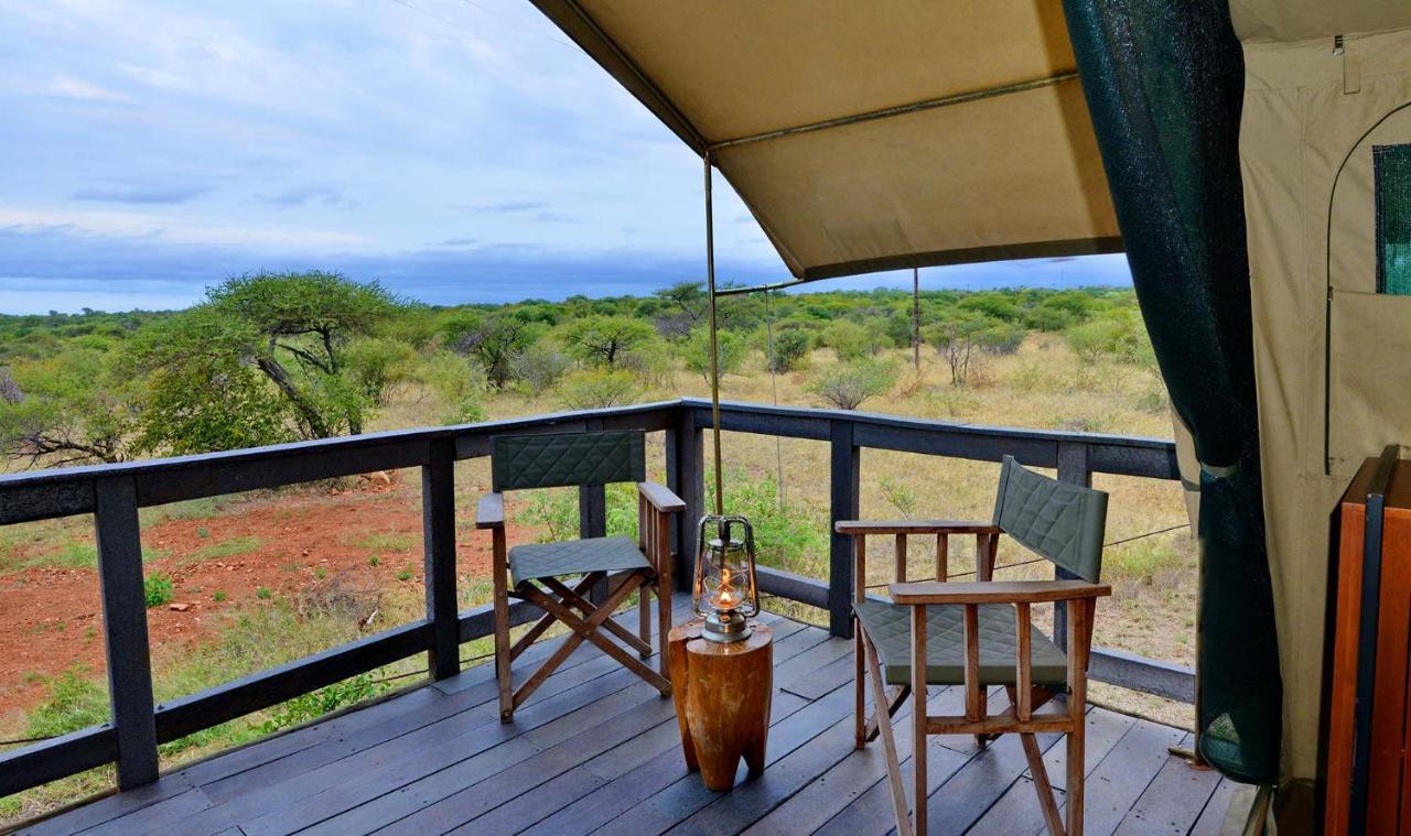 Tshukudu Game Lodge Ходспруит Екстериор снимка